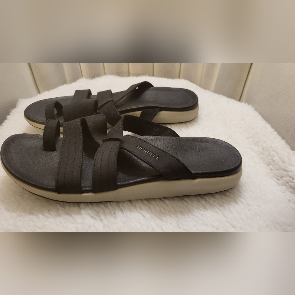 Merrell Black Sandals - Picture 3 of 8